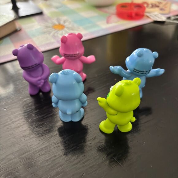 Lot Of 5 TCFC 2.5" Care Bear PVC Figures Toy Play Set Action Figures - Picture 2 of 3